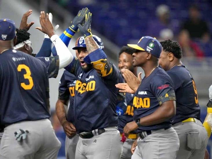 mexico-cae-ante-curazao-en-la-serie-del-caribe-f610f532-focus-0-0-732-549