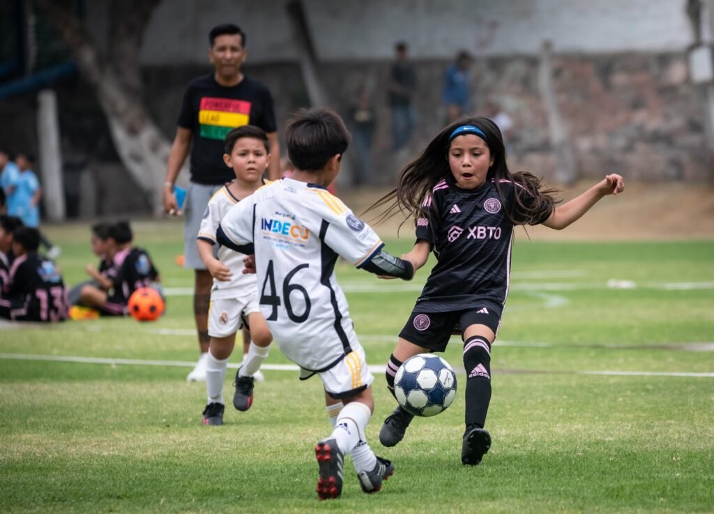 Encabeza Claudia Martínez clausura de la Liga de Futbol Infantil y Juvenil 2024_4