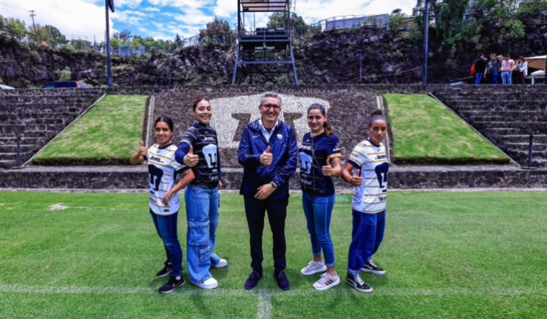 Pumas-Femenil-presento-a-sus-nuevas-jugadoras-para-el-Apertura-2024-_-Foto_-Luis-Garduno-1-770x450