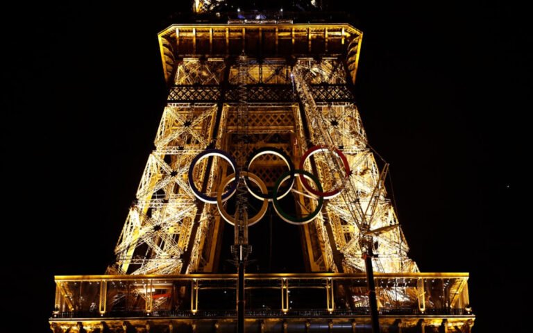 aros-olimpicos-torre-eiffel-02092024