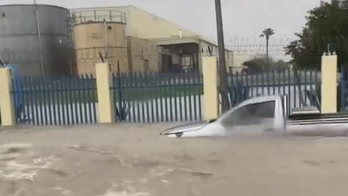 reynosa-bajo-el-agua-lluvias-dejan-incomunicadas-a-64-colonias-hay-cientos-sin-hogar-135809