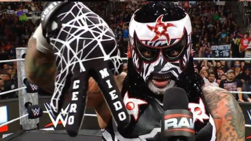 wwe-penta-zero-miedo-wrestlemania