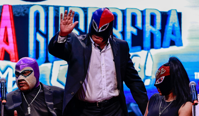 Fuerza-Guerrera-se-despide-de-la-lucha-libre.-Foto_-Luis-Garduno-770x450