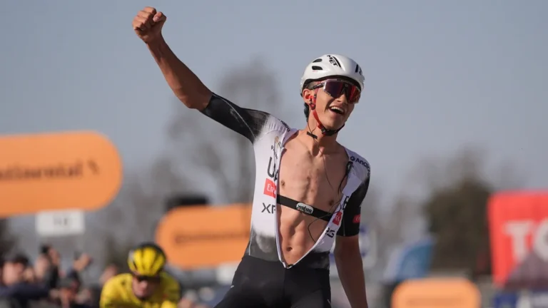 isaac-del-toro-giro-italia-2025