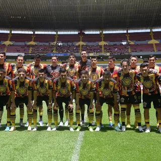 leones_negros_avanza_a_la_gran_final_del_clausura_2025_version1746995815772.jpg_306189031