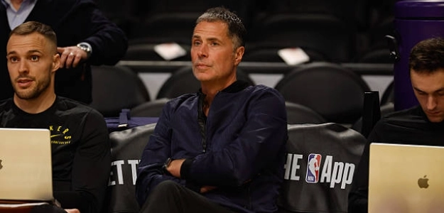 rob-pelinka-fichajes-atlanta-hawks.jpg