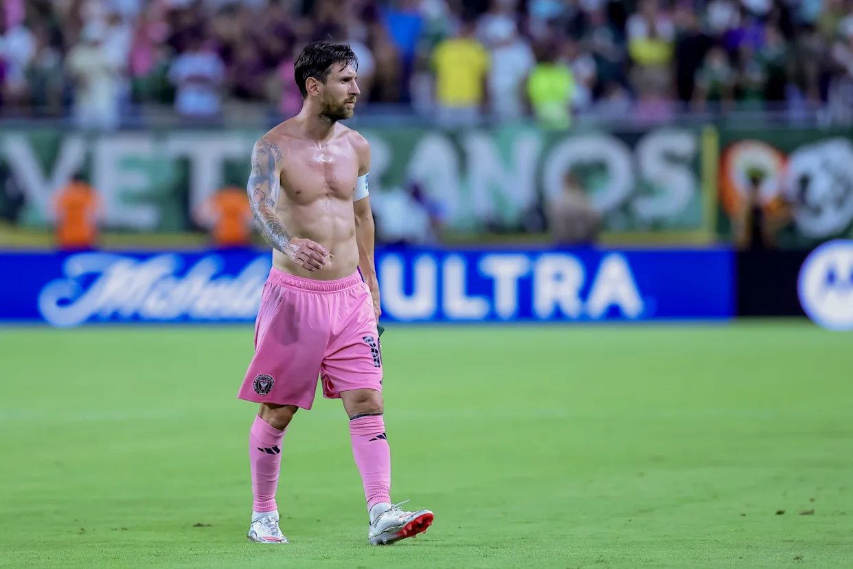 65b3d60657a14f847b961a0943b6772b