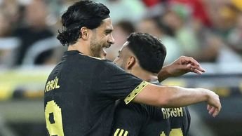 alexis-vega-gol-mexico-arabia