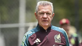 el-vasco-aguirre-en-su (1)