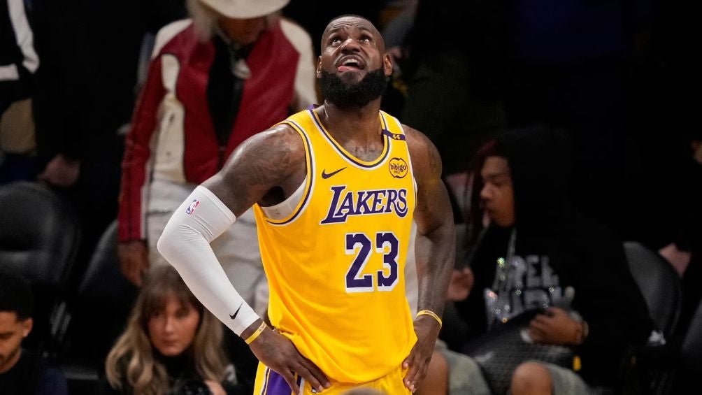 los-angeles-lakers-no-renovaran-el-contrato-de-lebron-james