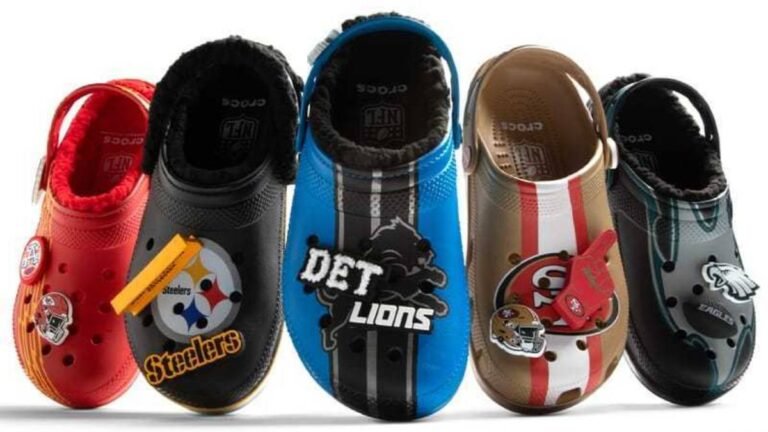 crocs-nfl-130405