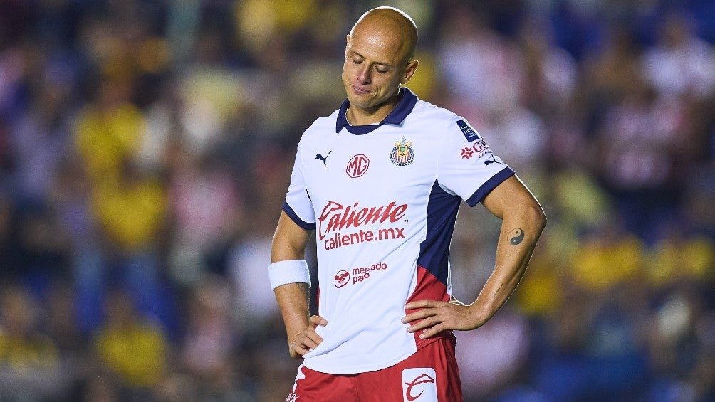 de-la-gloria-al-adios-chicharito-queda-fuera-de-su-equipo