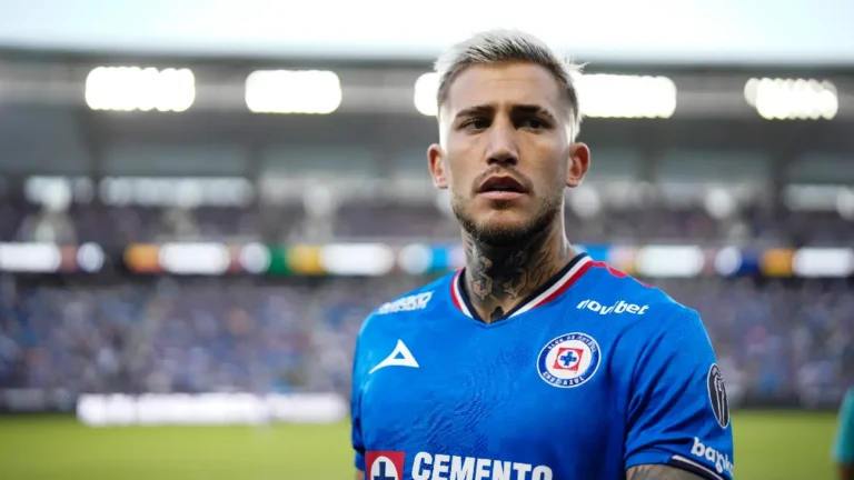 gonzalo-piovi-se-queda-en-la-maquina-y-ya-se-enfoca-en-toluca