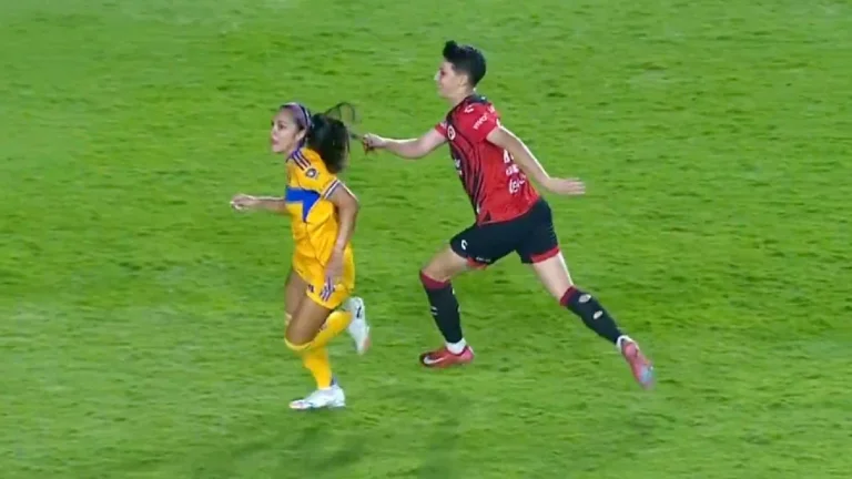kader-hancar-jugadora-de-tijuana-expulsada-por-un-jalon-de-cabello-en-liga-mx-femenil