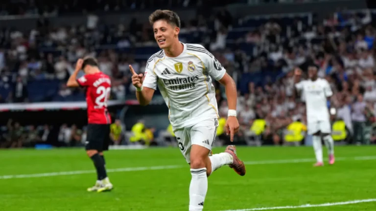 paso-perfecto-real-madrid-viene-de-atras-y-derrota-mallorca-en-laliga (1)