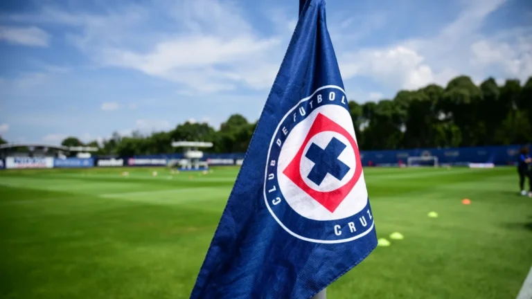 se-despide-de-la-maquina-cruz-azul-manda-refuerzo-mazatlan (1)