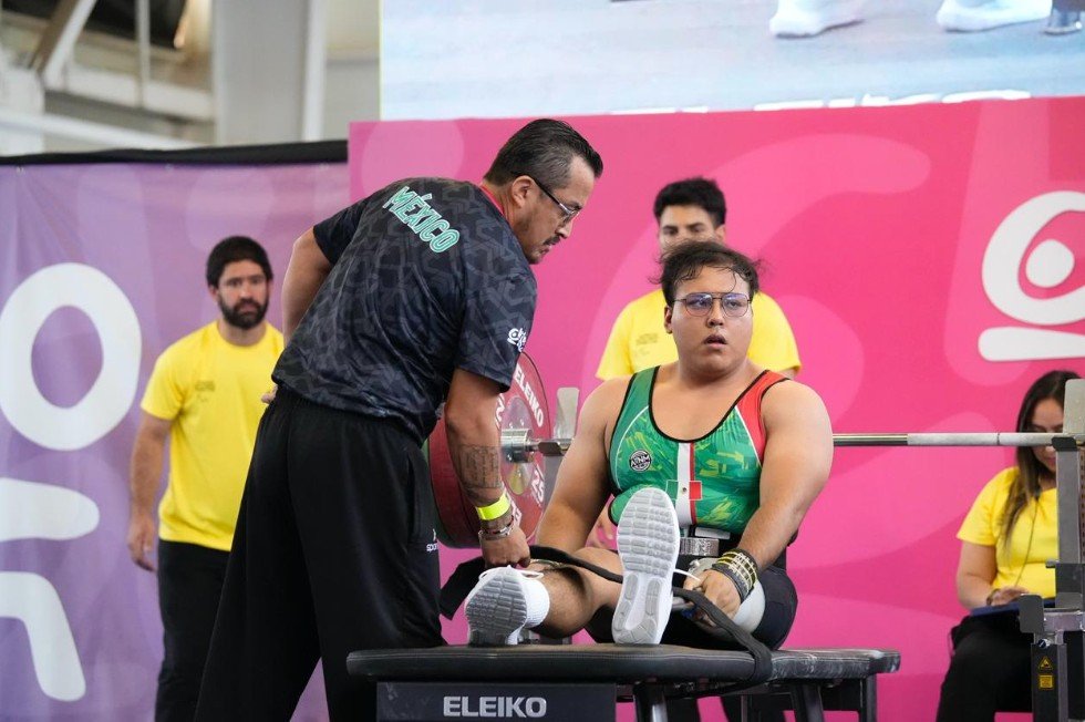 Screenshot_20251109-205805~2