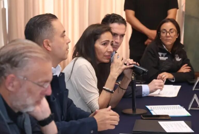 Screenshot_20251124-124453~2