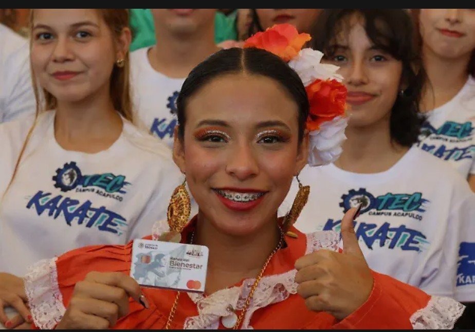 Screenshot_20251202-224354~2