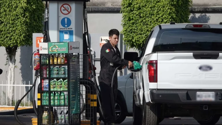 sheinbaum-confirma-precio-diesel-acuerdo-gasolineros